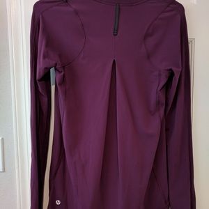 Lululemon size 6 tuck and flow